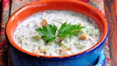 Bu çorba hem serinletiyor hem zayıflatıyor!