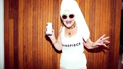 5 yaş daha genç gözükmenizi sağlayacak 6 tüyo