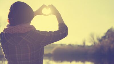 Sen olursan bensiz, ben de olurum sensiz!