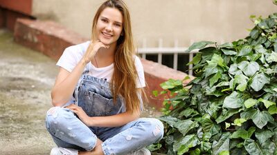 Alina Boz'un Instagram paylaşımları