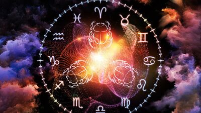 Ay, Başak burcunda dolaşıyor