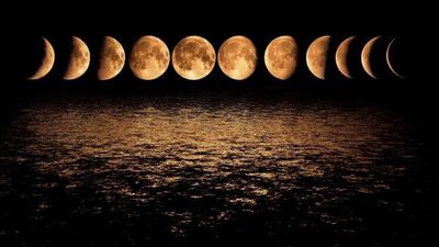 Ay bize neler fısıldıyor?