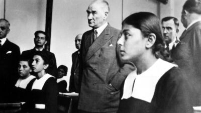 Ünlülerin Öğretmenler Günü mesajları