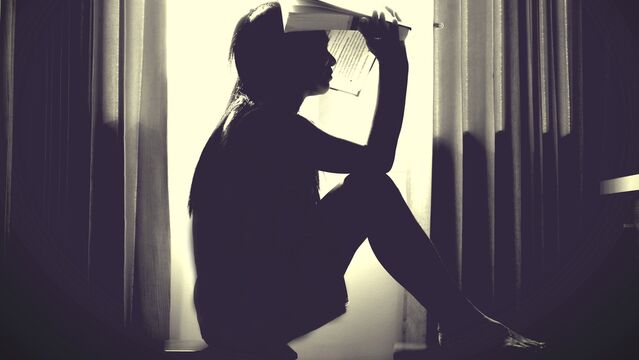 Uzun süreli strese maruz kalan kişilerin beyinleri küçülüyor!