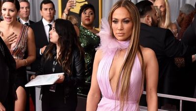 2017 Grammy Ödül Töreni'ndeki 15 seksi kadın