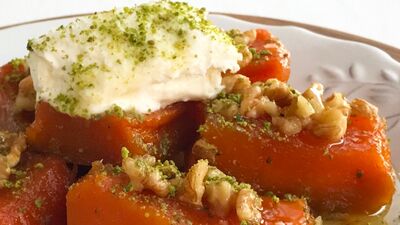 Cevizli kaymaklı balkabağı tatlısı