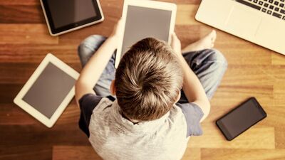 Çocuğunuz telefona düşkün mü?