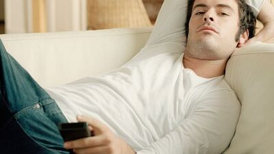 Kadınların erkeklerde gıcık olduğu 7 hareket