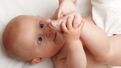 Bebeğinizin reflekslerini takip edin!