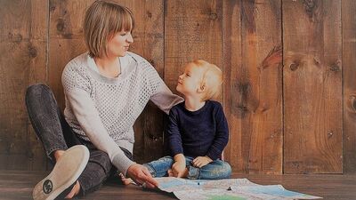 Evde çocuk büyüten anneleri neden eleştiriyoruz?