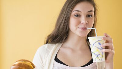 Ergenlik döneminde kilo verme savaşı