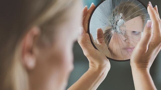 Bipolar bozukluk kadın erkek ayırmıyor