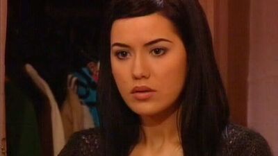 Dünden bugüne Fahriye Evcen