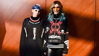 Wi-fi kraliçeleri, sahte hayatlar ve entrikalar!