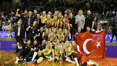 Kadın Voleybol Takımı Avrupa şampiyonu