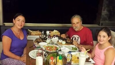Haluk Bilginer ve Aşkın Nur Yengi tatilde!