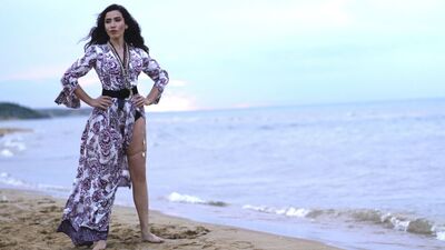 'Evrende bir hiçlikten başka bir şey değiliz'