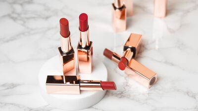 Kırmızı ruj nasıl seçilir?