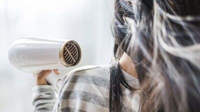 Islak saçla dışarı çıkmak hasta eder mi?