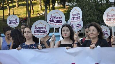 Kıyafetime karışma!