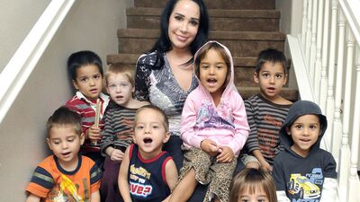 Sekizleri oldu hayatı değişti!