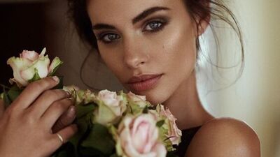 Canlı yayın: Doğal ve seksi makyaj