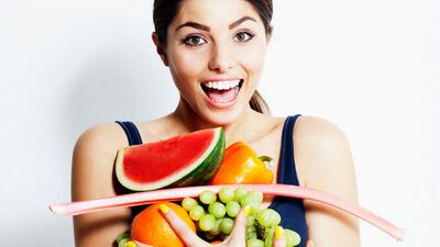 Cildin yaşlanmasını besinlerle önleyin