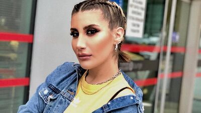İrem Derici Instagram'da neler paylaşıyor?