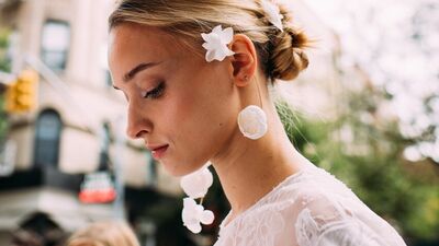 2018 gelinleri için saç trendleri