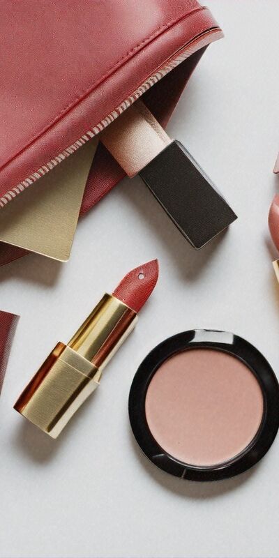 Makyaj malzemeleri nasıl taşınmalı?