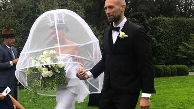 Birbirinden ilginç duvaklar