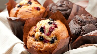 Turna yemişli muffin