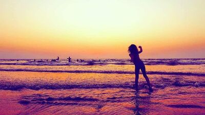 Anne kız yollar ve geziler yazı dizisi 1