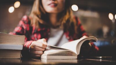 Okuduğunu anlayan, anladığını yorumlayan gençler