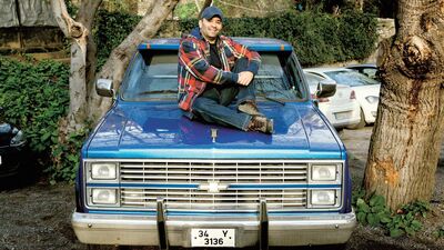 Bülent Şakrak: Tiyatro olması gerekeni yaşıyor