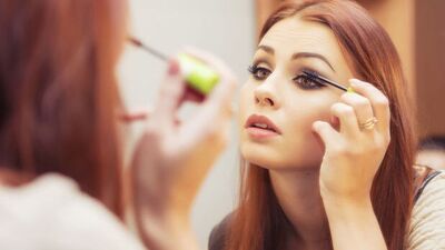 Makyaj hangi sırayla yapılmalı?