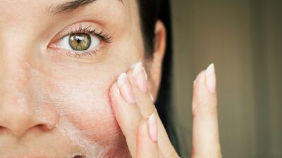 Cildinizdeki gözeneklerden 3 günde kurtulun