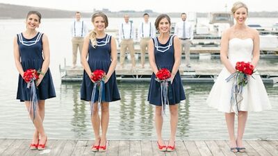 Sahil düğününde ne giyilir?