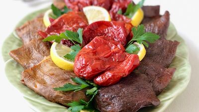 Antep usulü zeytinyağlı karışık kuru dolma