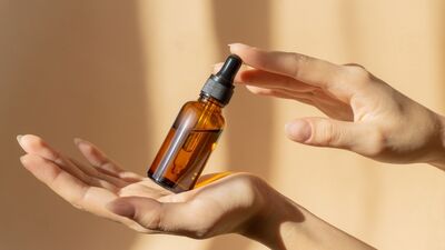 Ev yapımı akne karşıtı sprey