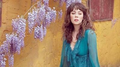 Demet Evgar Instagram'da neler paylaşıyor?