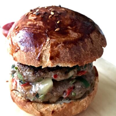 Taze otlu biberli hamburger 