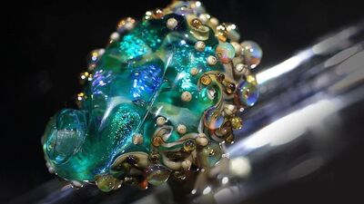 Evrenden ilham alan el yapımı takılar