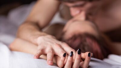 Bazı kadınlar neden hiç orgazm olamıyor?