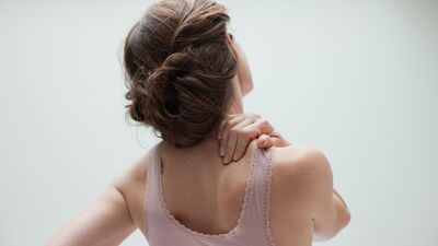 Omuz ağrılarının gizli sorumlusu: Donuk omuz sendromu