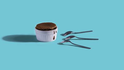 Koca mevsimler geçti üstümden ben bunları yazarken