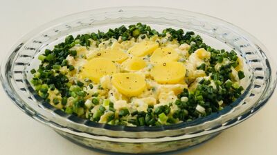 Taze patates salatası