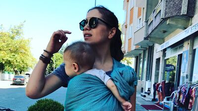 Babywearing denince akla