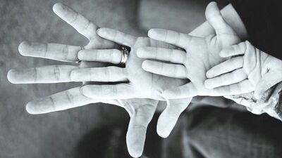 Anne - baba - çocuk arasında