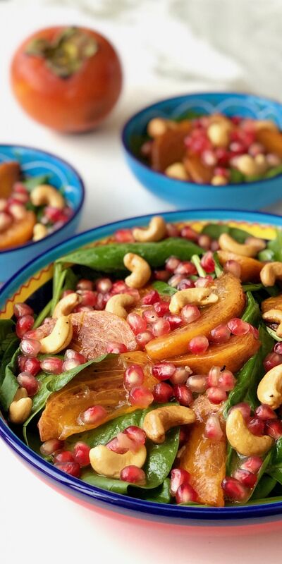 Cennet hurmalı körpe ıspanak salatası